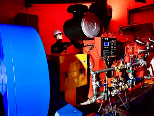 Potente motor diesel resistente motor de bomba de incêndio e tanque de combustível Capacidade 50-550 galões 1250GPM