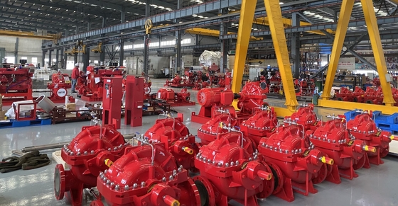 Conjunto de Bomba com Motor Diesel de 14 Polegadas e Descarga, com Construção Robusta e Vazão Nominal de 7000GPM